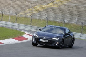 Toyota GT86 wird auf der Rennstrecke getestet
