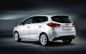 Kia Carens 2013 in der Heckansicht