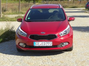 Frontansicht des Kia Ceed Sportswagon 2012