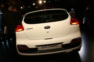 Die Heckansicht des Kia Pro Cee'd Modell 2013