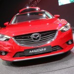 Der Frontbereich des neuen Mazda6 Kombi
