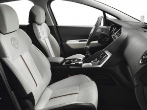 Der Innenraum des Peugeot 3008 Napapijri - Interieur