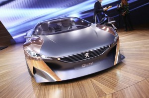 Peugeot Onyx in der Frontansicht - Paris Autosalon 2012