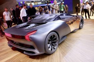 Peugeots Supersportwagen Concept-Car Onyx in Paris