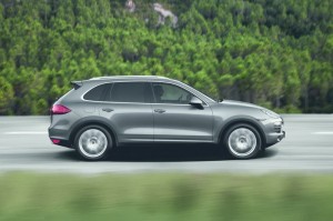 Porsche Cayenne S Diesel in der Seitenansicht