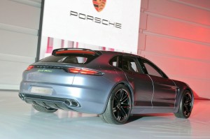 Porsche Panamera Sport Turismo auf der Paris-Messe 2012