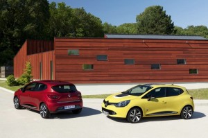 Renault Cliio Lackfarben: Rot und Gelb