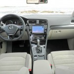 Das Cockpit des neuen Volkswagen Golf