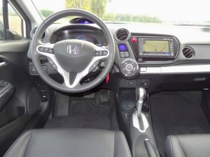 Das Armaturenbrett des Honda Insight Exclusive