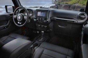 Das Interieur des Jeep Wrangler Black Edition