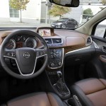 Das Armaturenbrett des Opel Mokka