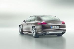 Porsche Panamera-Sondermodell Platinum Edition in der Heckansicht