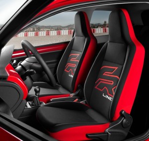Die Schwarz-Roten Sitze des Seat Mii FR Concept
