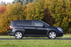 Chevrolet Orlando 2013 in der Seitenansicht