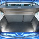 Der Kofferraum des Dacia Sandero Stepway 2013