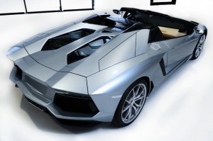 Die Heckpartie des Lamborghini Aventador LP 700-4 Roadster