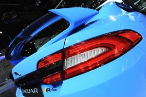 Die Rückleuchten des Jaguar XF-RS