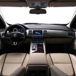Das Armaturenbrett des Jaguar XF Sportbrake