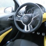 Das Cockpit des Opel Adam (2012)