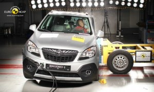 Neuer Opel Mokka beim EuroNCAP-Crashtest