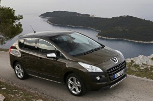 Der Peugeot 3008 (2012) in der Seitenansicht