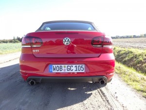 Das sportliche Heck des Volkswagen Golf GTI Cabrio