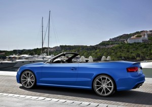 Die Seitenpartie des Audi RS5 Cabrio