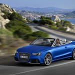 Der Audi RS5 als Cabriolet in der Farbe Blau