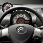 Citroen C1 Cockpit, Tachometer