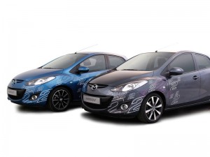 Folierung für den Kleinwagen Mazda2