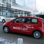 Das Volkswagen-Erdgasauto Eco-Up in der Seitenansicht