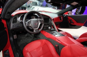 Das Cockpit des Chevrolet Corvette C7 Stingray