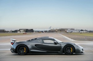 Hennessey Venom GT in der Seitenansicht
