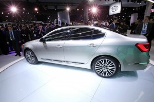 Kia präsentiert in Detroit den neuen Cedenza