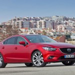 Neuer (2013) Mazda6 2.2 Skyactiv-D in Rot in der Front Seitenansicht
