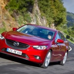 Mazda6 in der Motorisierung 2.2 Skyactiv-D und roten Außenfarbe