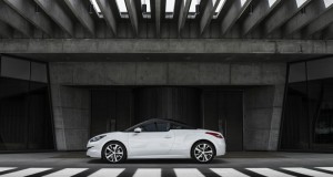 Seitenpartie des überarbeiteten Peugeot RCZ