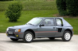 Peugeot 205 Turbo 16 aus den 1980-er Jahren