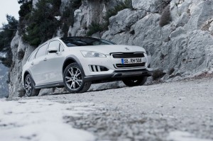 Die Frontpartie des Peugeot 508 RXH (Kühlergrill, Scheinwerfer