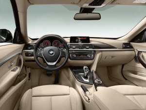Das Armaturenbrett des BMW 3 Gran Turismo