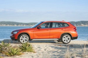 2013er BMW X1 xDrive 1.8d in der Seitenansicht