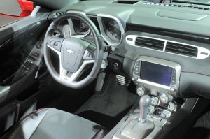 Das Cockpit des 580 PS starken Chevrolet Camaro ZL1