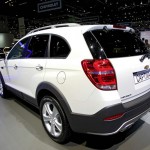 weisser Chevrolet Captiva 2013-er Modell