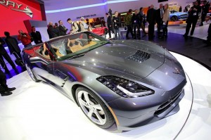 Corvette Stingray Cabriolet in der Frontansicht - Genfer Auto-Salon 2013