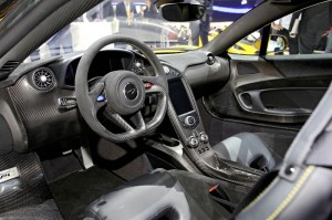 Das Cockpit des McLaren P1 (Genf salon)