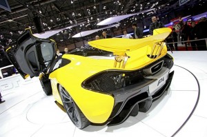 Der 916 ps starker McLaren P1 auf dem Genfer Autosalon 2013