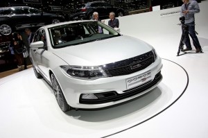 Qoros 3 in der Frontansicht - Genfer Auto-Salon 2013