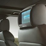 Bildschirme in den hinteren Kopfstützen des Range Rover Sport