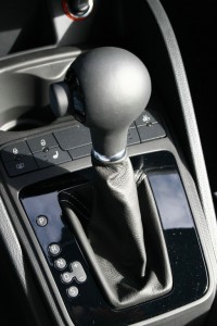 Der Schaltknauf des 2013-er Seat Ibiza Cupra