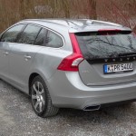 Volvo V60 Plug-in-Hybrid in der Heckansicht